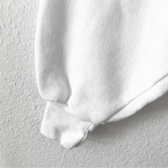 VINTAGE Butterflies Sweatshirt Women's Embroidered USA Cottage Core - Picture 9 of 9